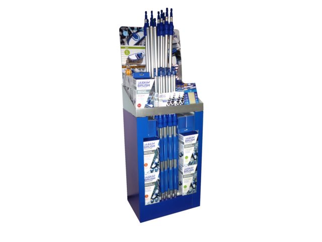 Weyer, Display including poles and brushes (WY706697)